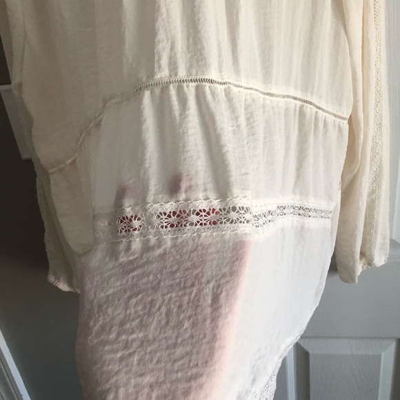 GAP Blouse - Picture 4 of 4